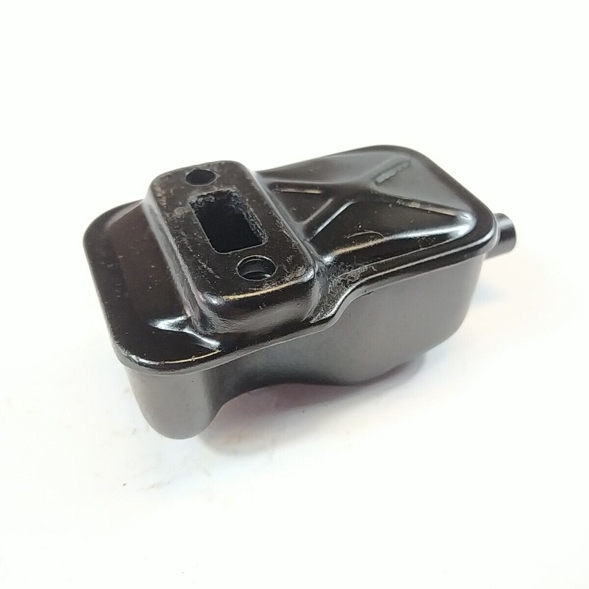 Ricambio MARMITTA SILENZIATORE Usato per decespugliatore Komatsu ZENOAH G2K