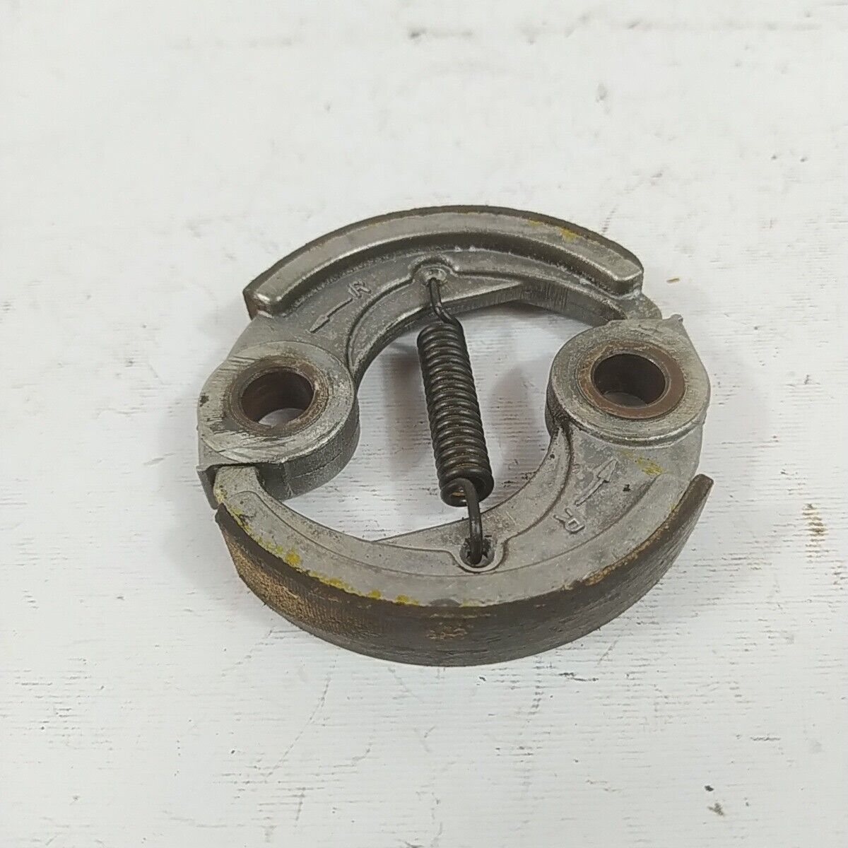 Ricambio DECESPUGLIATORE kawasaki kt 17 FRIZIONE TRASMISSIONE campana usato