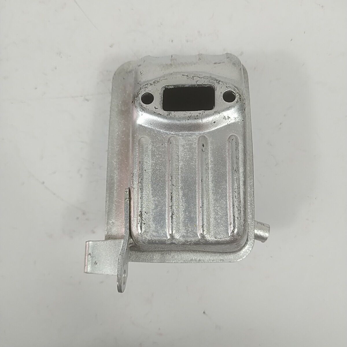 Ricambio MARMITTA TERMINALE SCARICO usato decespugliatore EMAK DYNAMAC DB 30 L