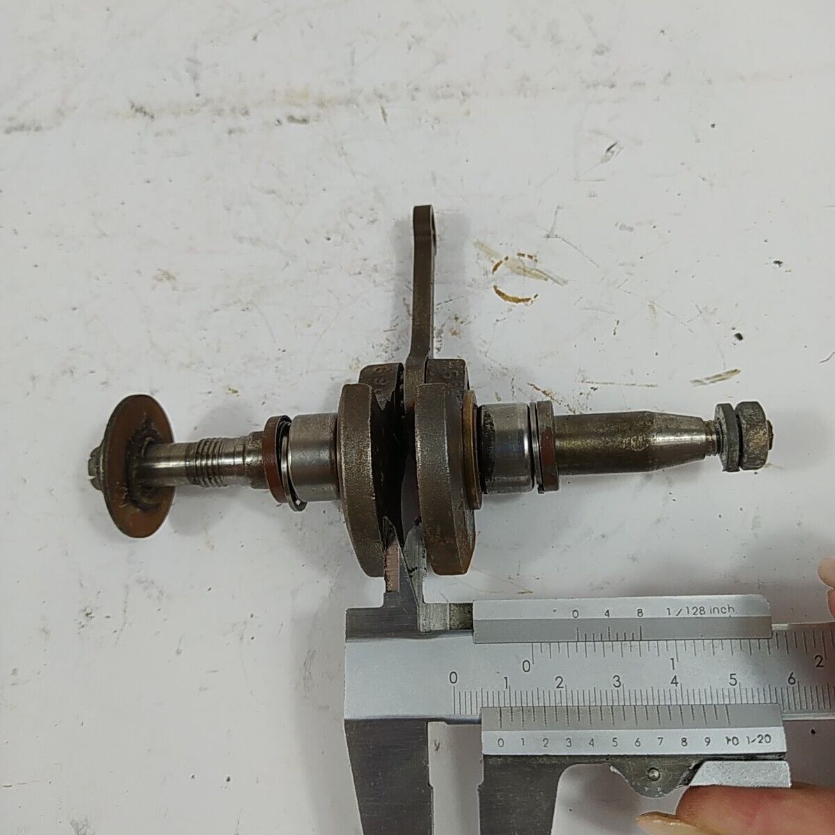 ALBERO MOTORE ORIGINALE PER MOTOSEGA HOMELITE XL ricambi usati
