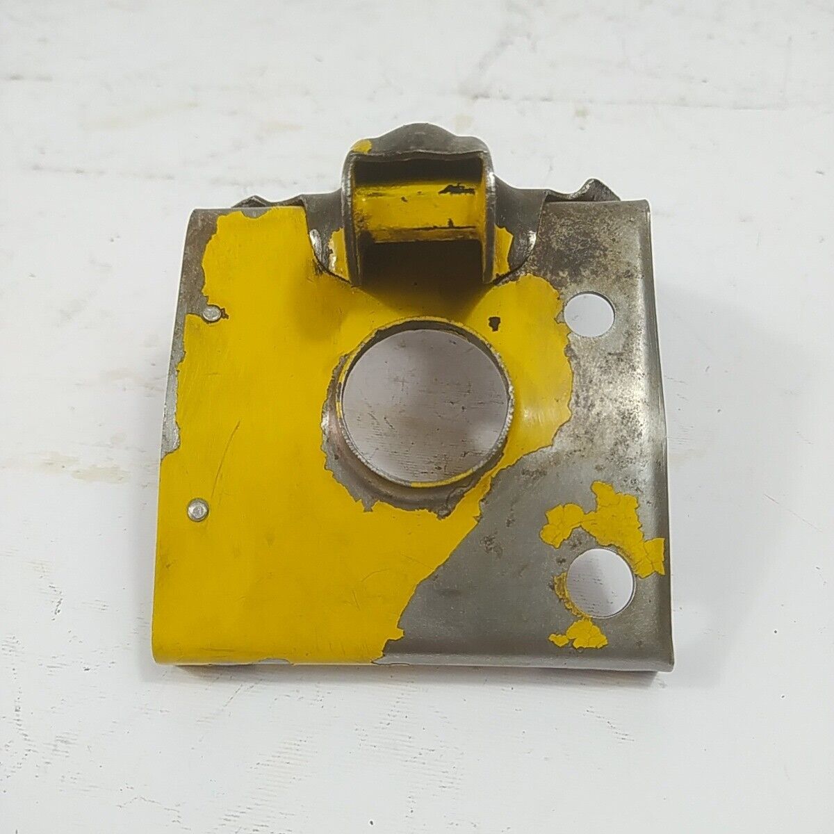 ricambi COPERCHIO COPRI MOTORE TELAIO per motosega castor ALPINA PROF 70 usati