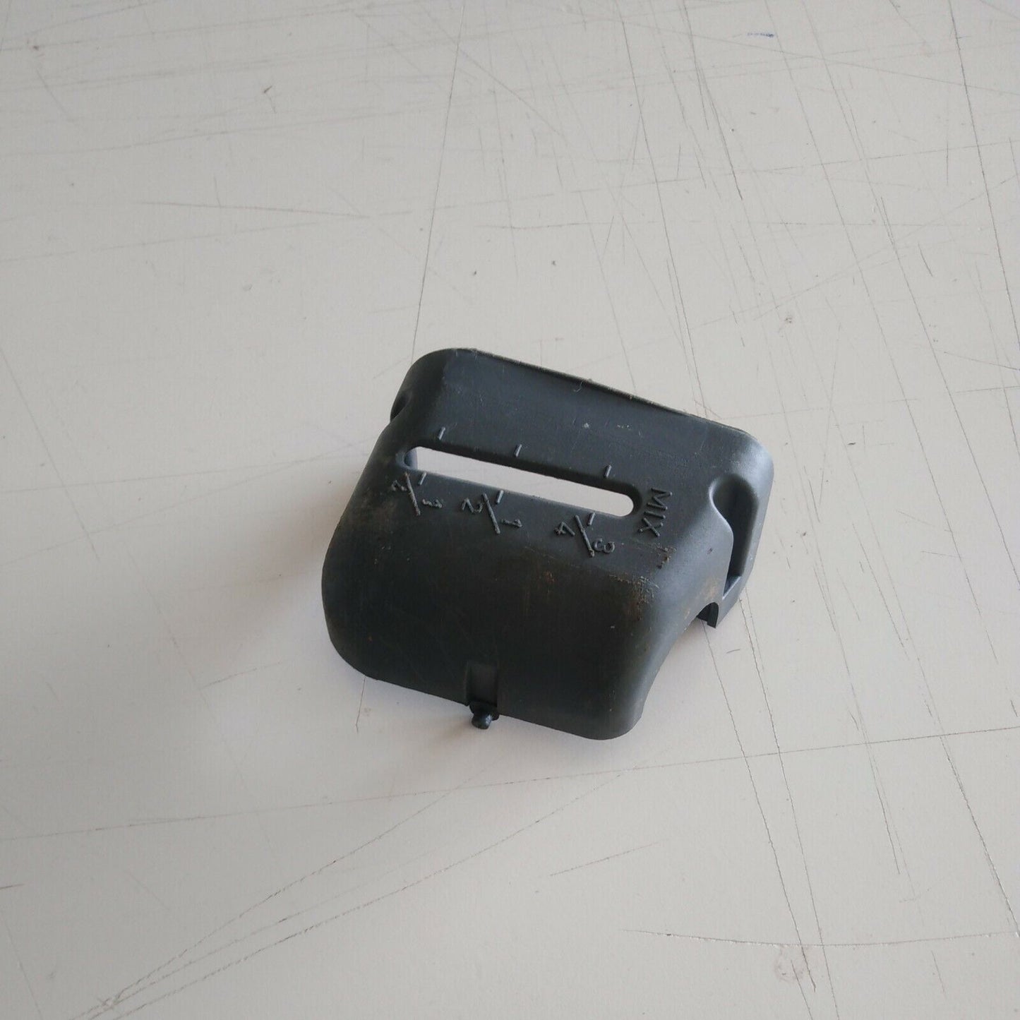 COPERCHIO COPRI SERBATOIO PER MOTOSEGA ALPINA  CASTOR D 21011G TR 350 PR 34