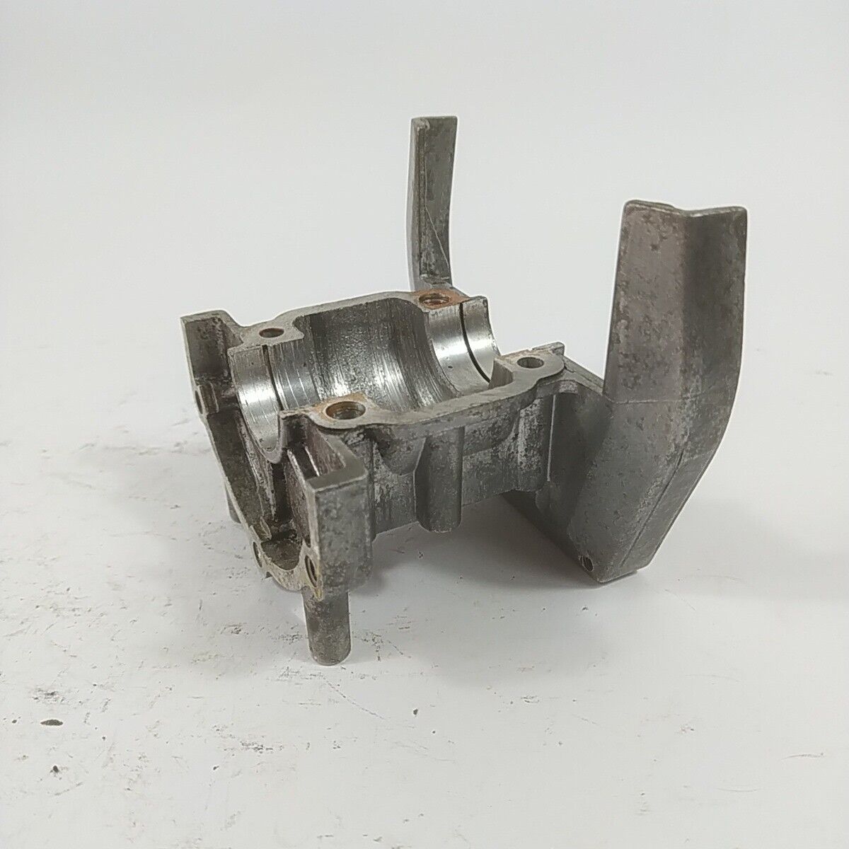 Ricambio usato BASAMENTO CILINDRO per DECESPUGLIATORE EMAK EFCO KING JET OLEOMAC