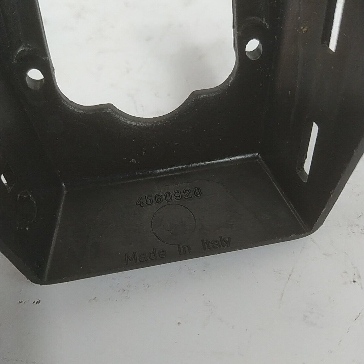 Ricambio COPERCHIO CARBURATORE FILTRO ARIA per motosega ALPINA CASTOR 41 usato