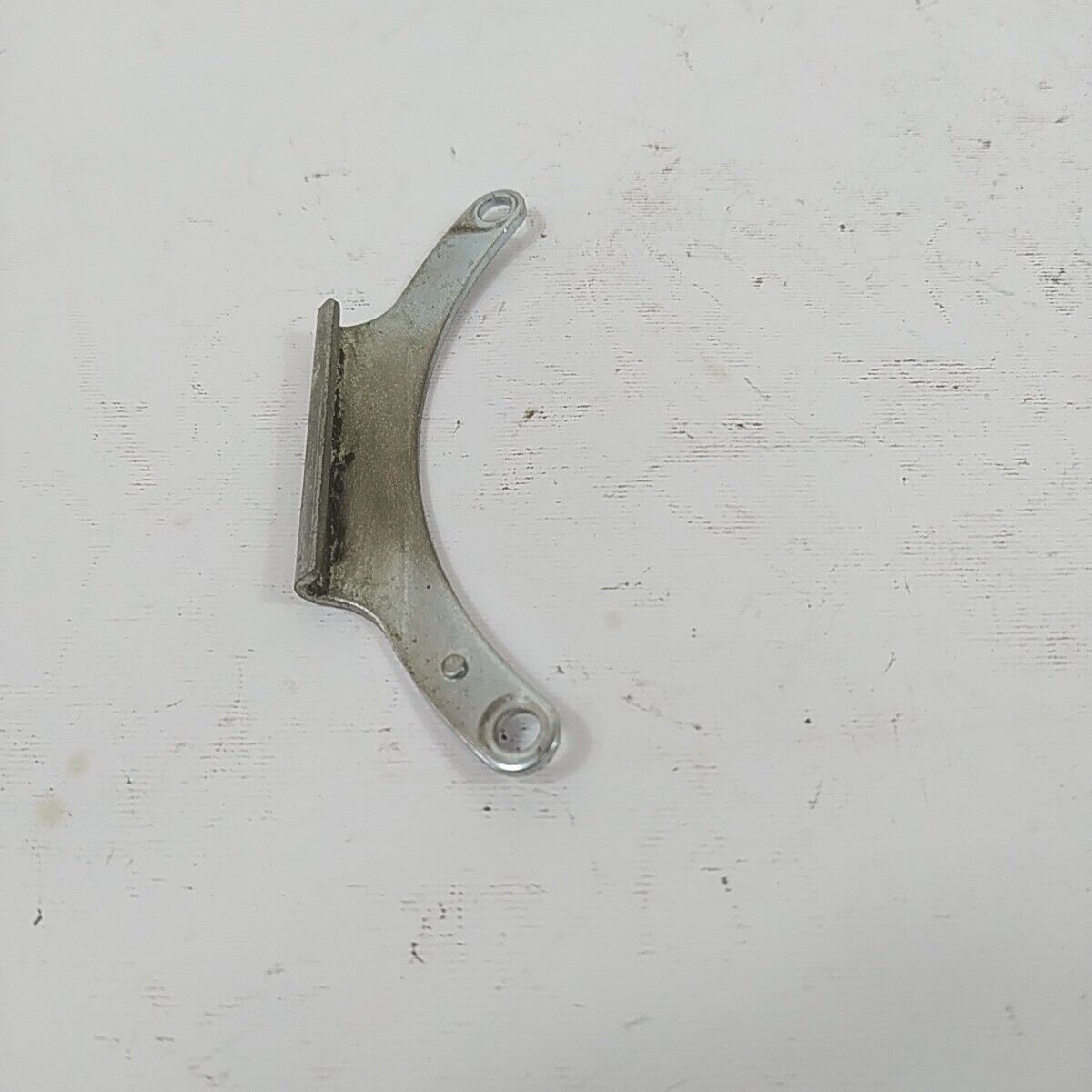 ricambio STAFFA SERBATOIO BENZINA usato per decespugliatore KAWASAKI TD 33