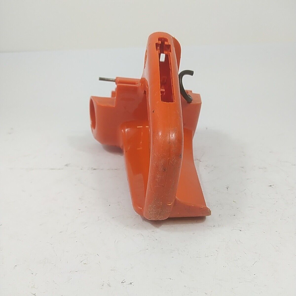 MANIGLIA IMPUGNATURA SERBATOIO BENZINA per MOTOSEGA HUSQVARNA 340 345 346 usati
