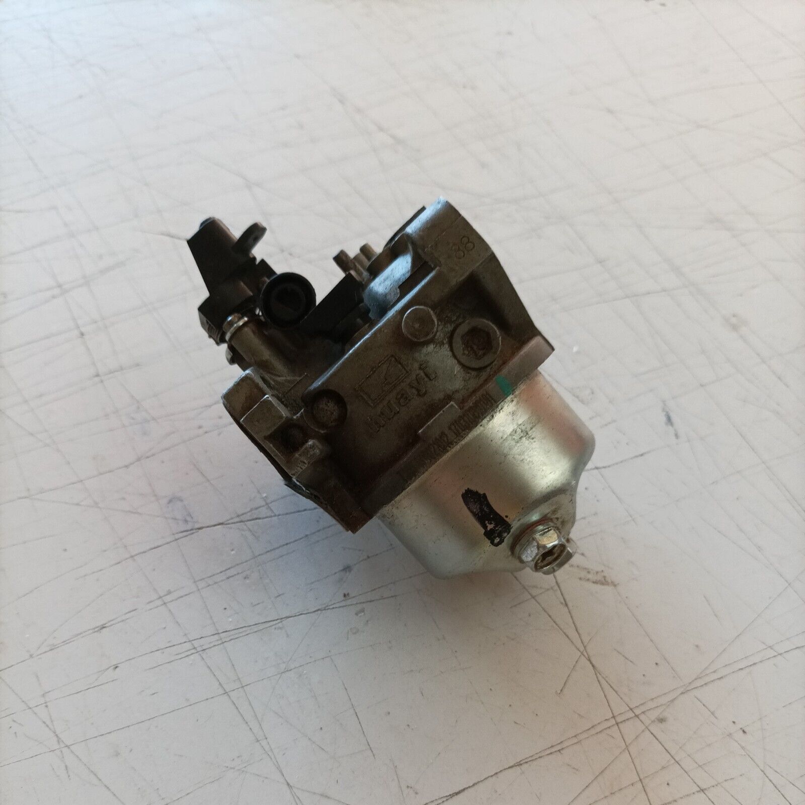 CARBURATORE HUAYI T361 170021012 L 66151183 PER RASAERBA EMAK k1250 usato