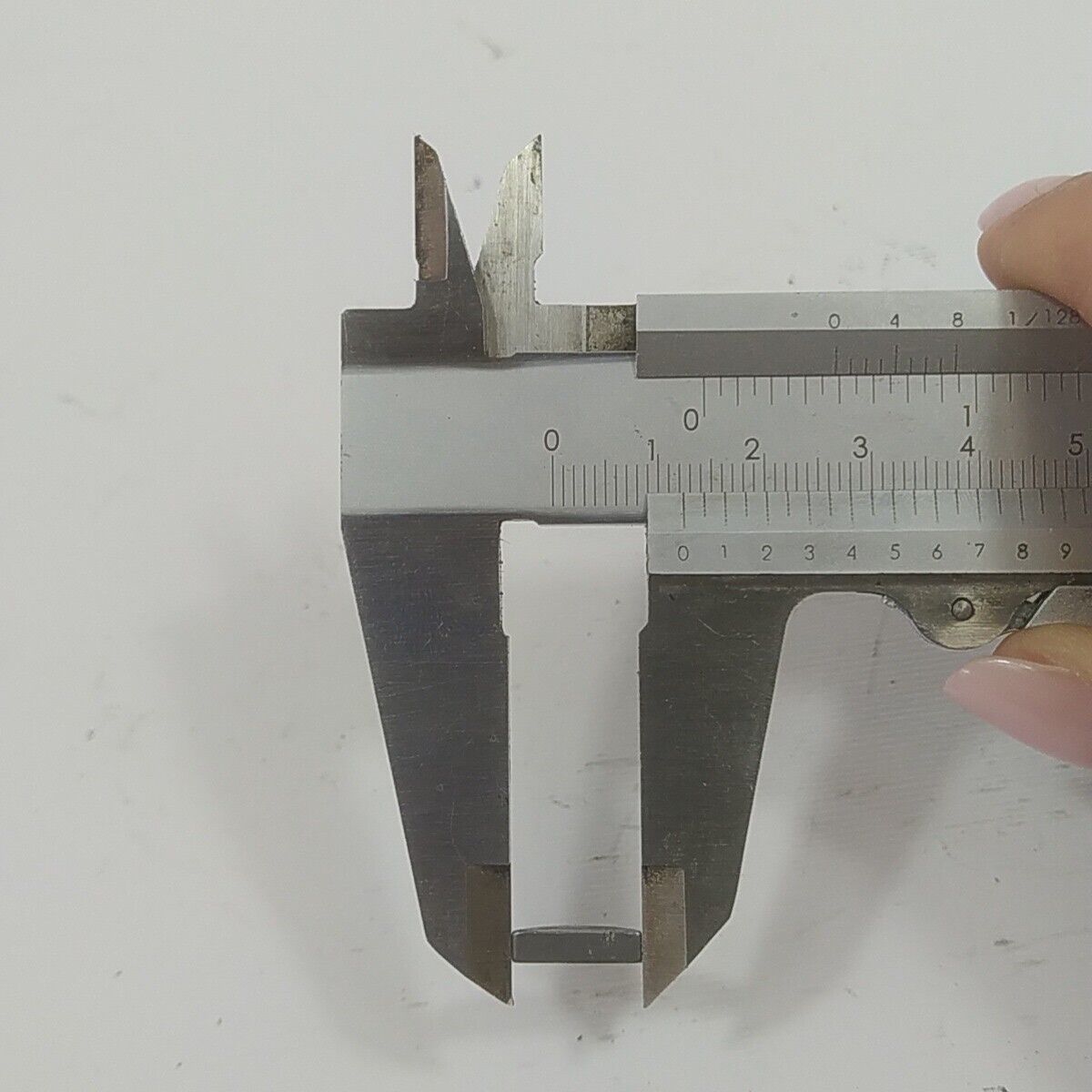 Ricambio CHIAVETTA MEZZALUNA VOLANO MAGNETICO per motosega CASTOR CP 700 usato