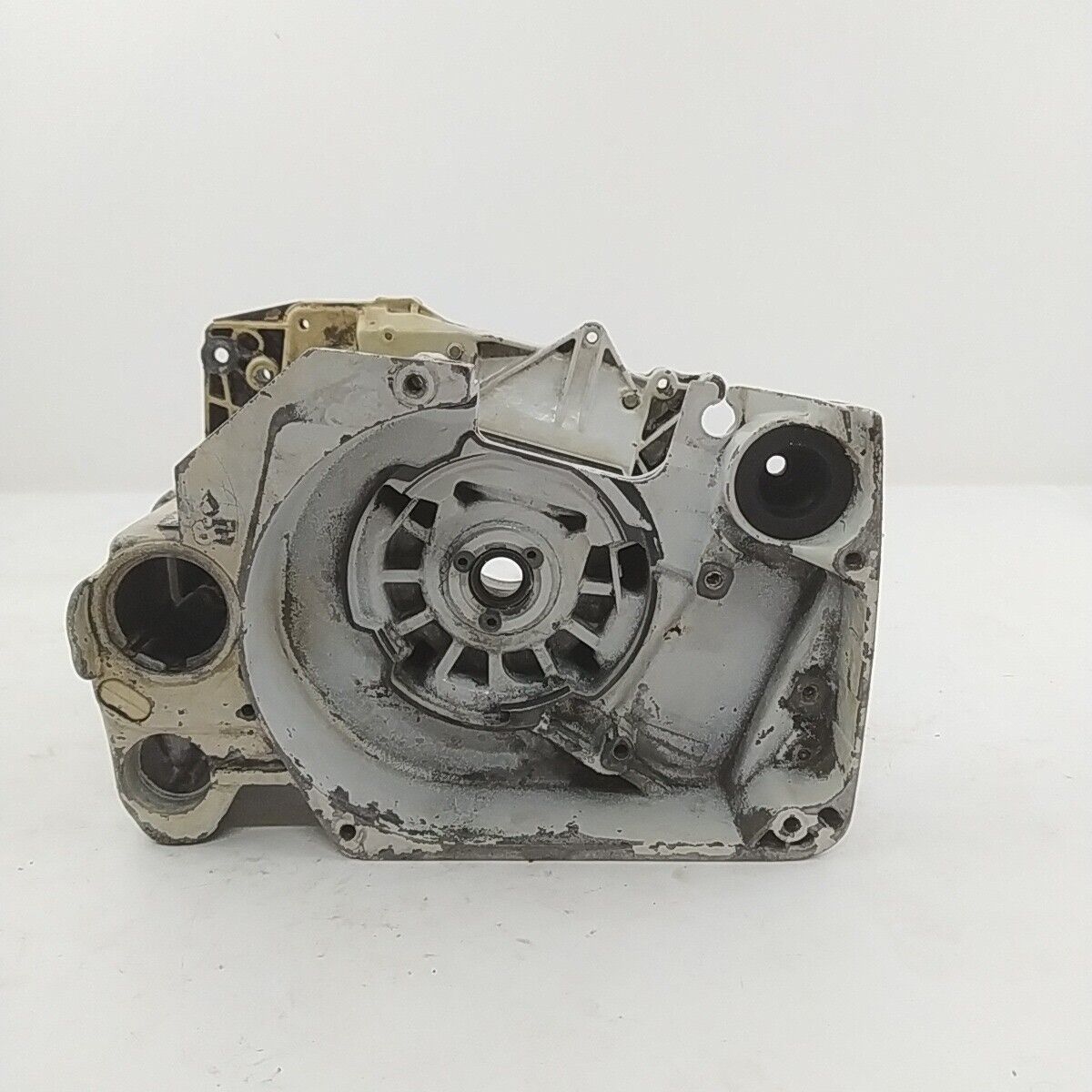 ricambio CARTER BASAMENTO cilindro Telaio usato per motosega STIHL 038 AV Super