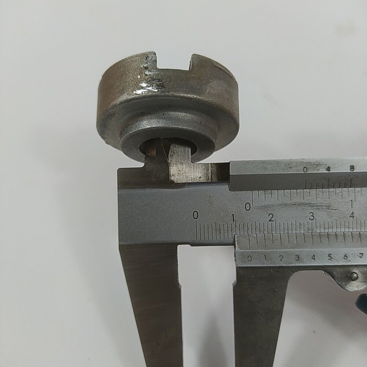 Ricambi CRICCHETTO DI AVVIAMENTO usati decespugliatore Komatsu ZENOAH G5K