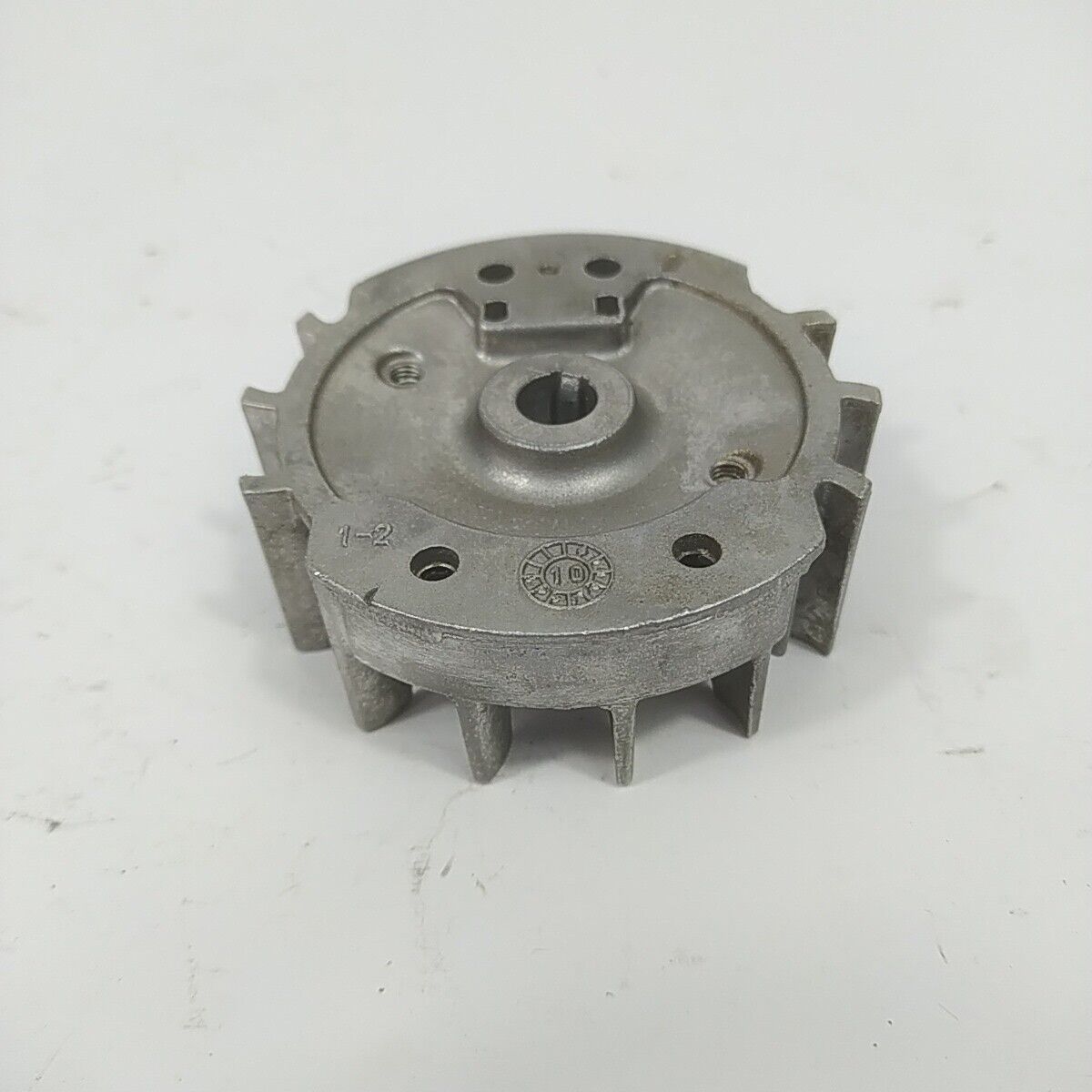 MOTOSEGA ZENOAH G 2000 t VOLANO magnete DI AVVIAMENTO accensione  UK 08001 usato