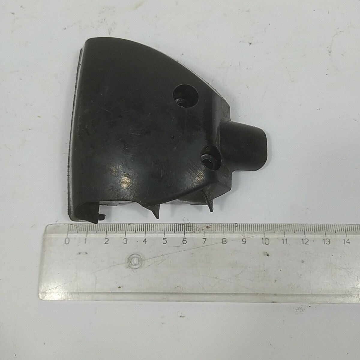 Ricambio per MOTOSEGA ZENOAH G 2000 t COPERCHIO FILTRO ARIA CARBURATORE usato