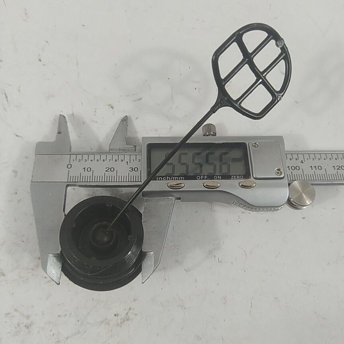 Ricambio TAPPO SERBATOIO CARBURANTE BENZINA PER MOTOSEGA POULAN usato