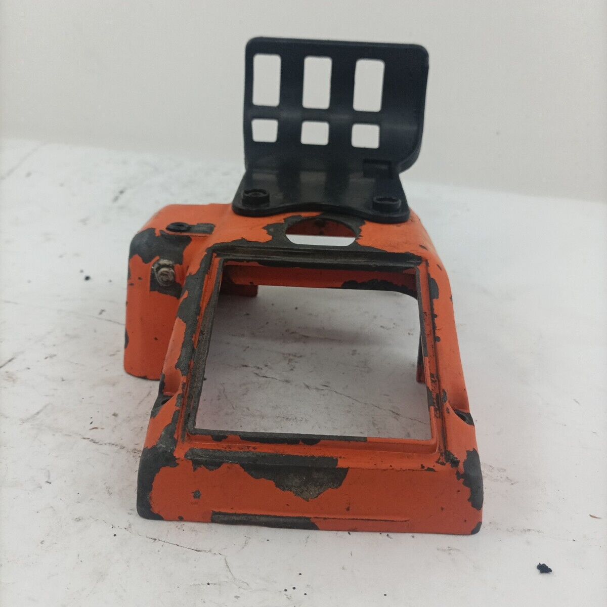 Ricambio Per motosega OLEO MAC 251 COPERCHIO CILINDRO COPERTURA superiore usati