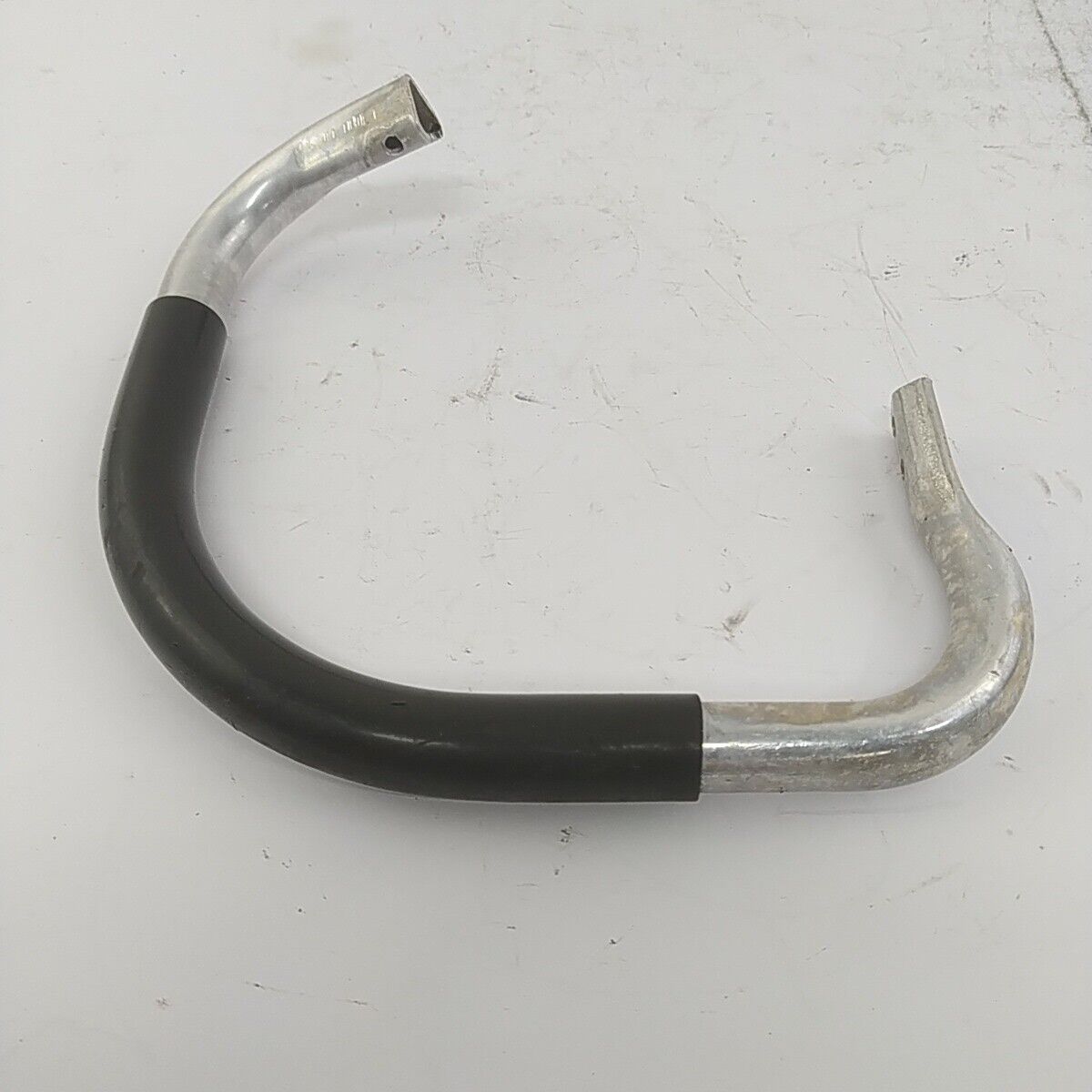 Ricambio usato MANIGLIA MANICO SUPERIORE IMPUGNATURA per MOTOSEGA Echo 330 EVL