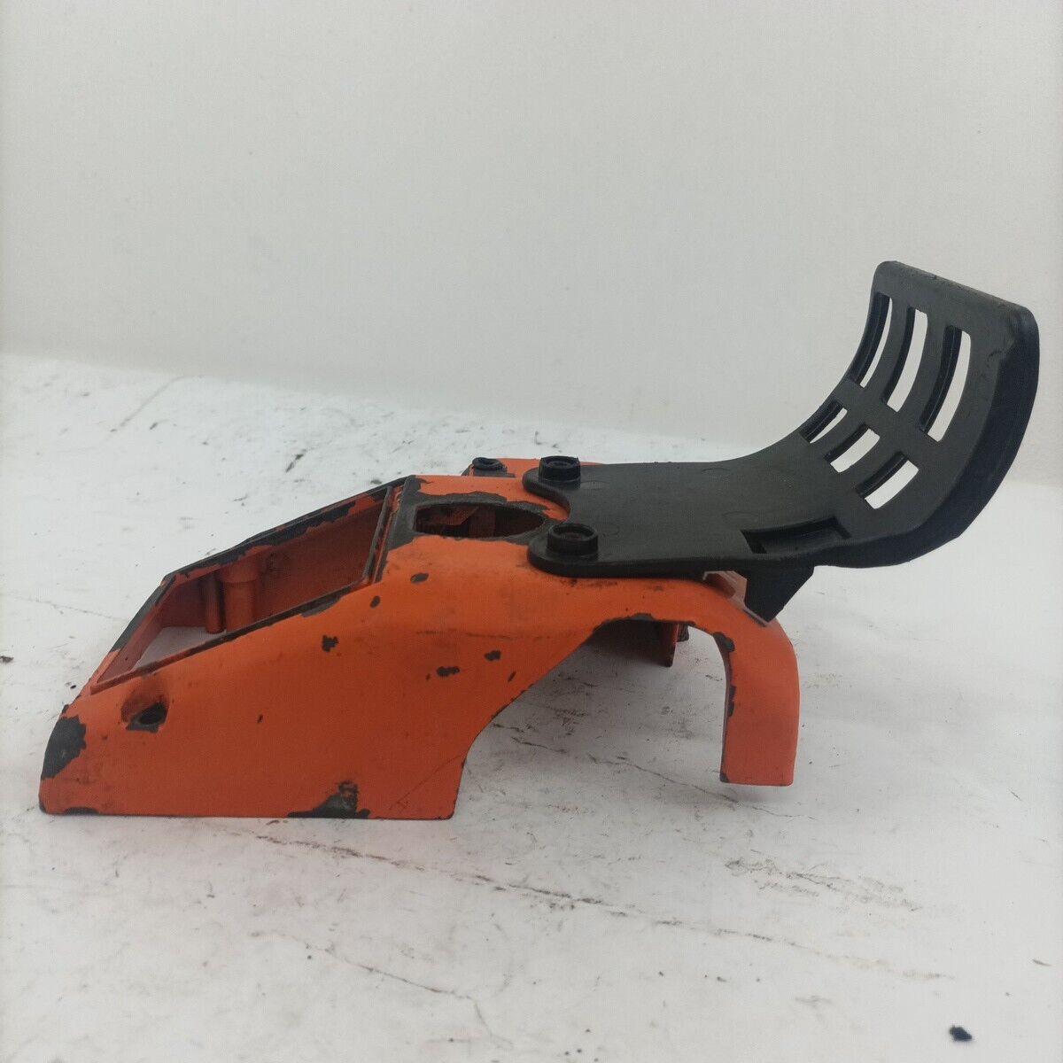 Ricambio Per motosega OLEO MAC 251 COPERCHIO CILINDRO COPERTURA superiore usati