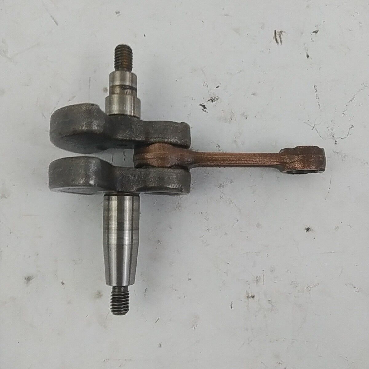 Ricambio ALBERO MOTORE ORIGINALE usato per decespugliatore MITSUBISHI TL 52