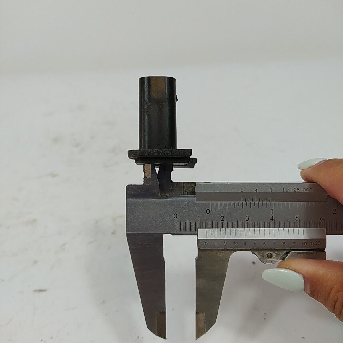 Ricambi usati per decespugliatore MCCULLOCH passanti regolazione carburatore