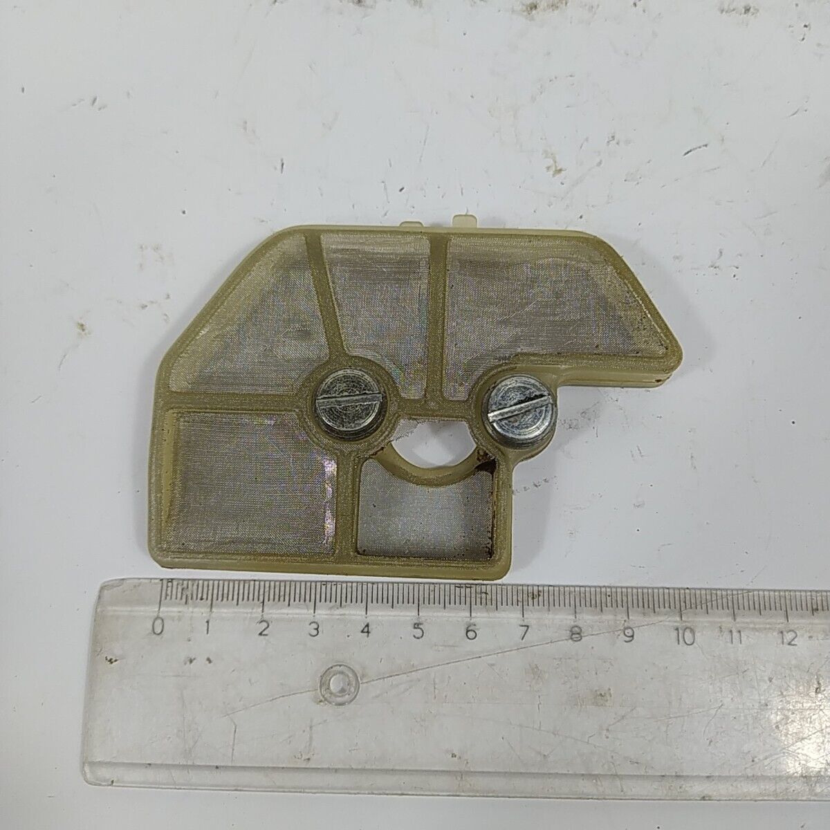VITI PRIGIONIERI supporto E FILTRO ARIA PER MOTOSEGA OLEOMAC 945 A ricambi usati