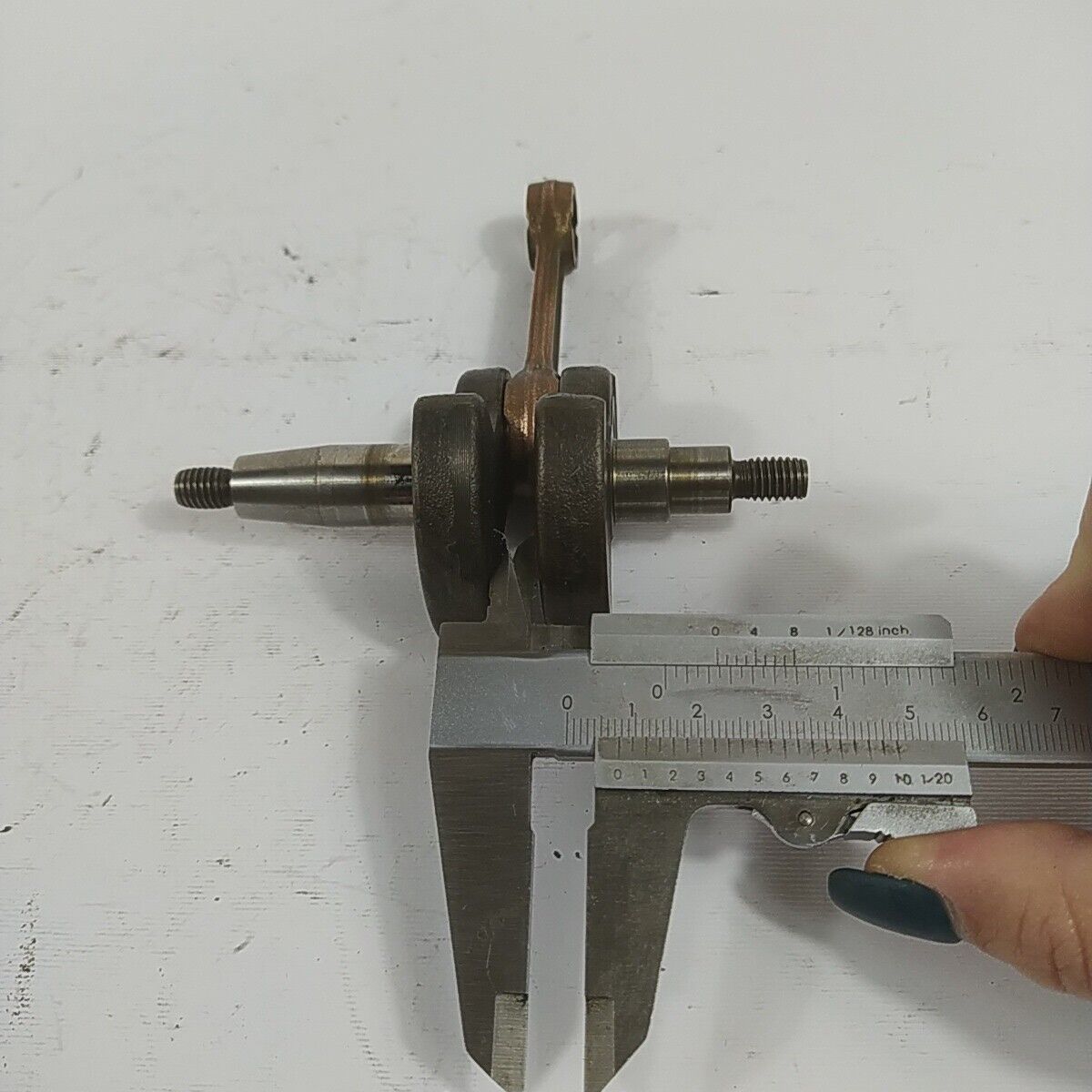 Ricambio ALBERO MOTORE usato per decespugliatore MITSUBISHI TL 52