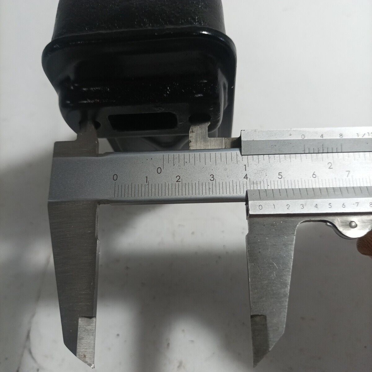 Ricambio MARMITTA SILENZIATORE Usato per decespugliatore Komatsu ZENOAH G2K