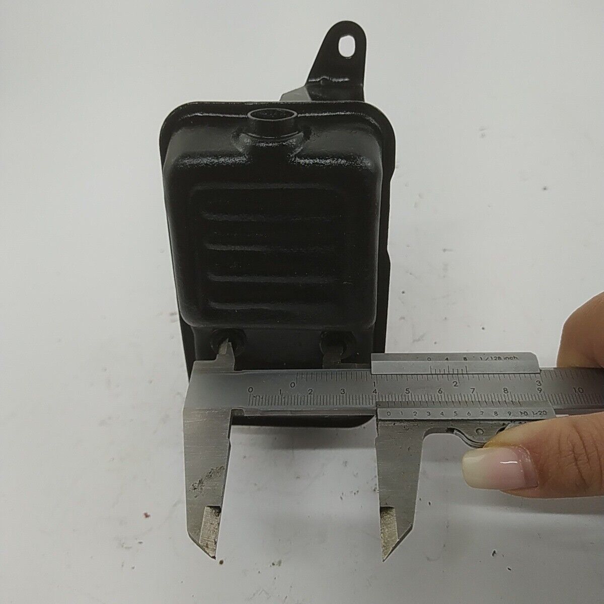 Ricambi MARMITTA TERMINALE DI SCARICO usati decespugliatore Komatsu ZENOAH G5K