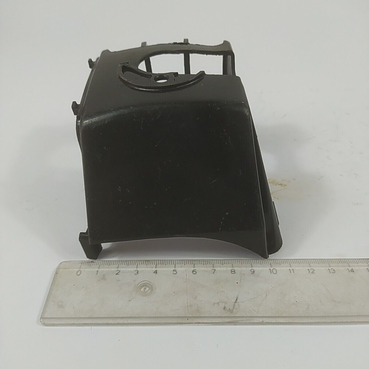 Ricambi usati per decespugliatore MCCULLOCH COPERCHIO COPRI MOTORE MARMITTA