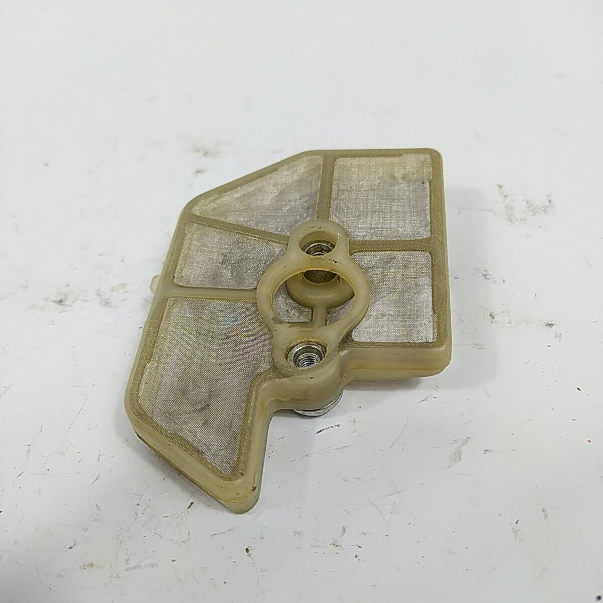 VITI PRIGIONIERI supporto E FILTRO ARIA PER MOTOSEGA OLEOMAC 945 A ricambi usati