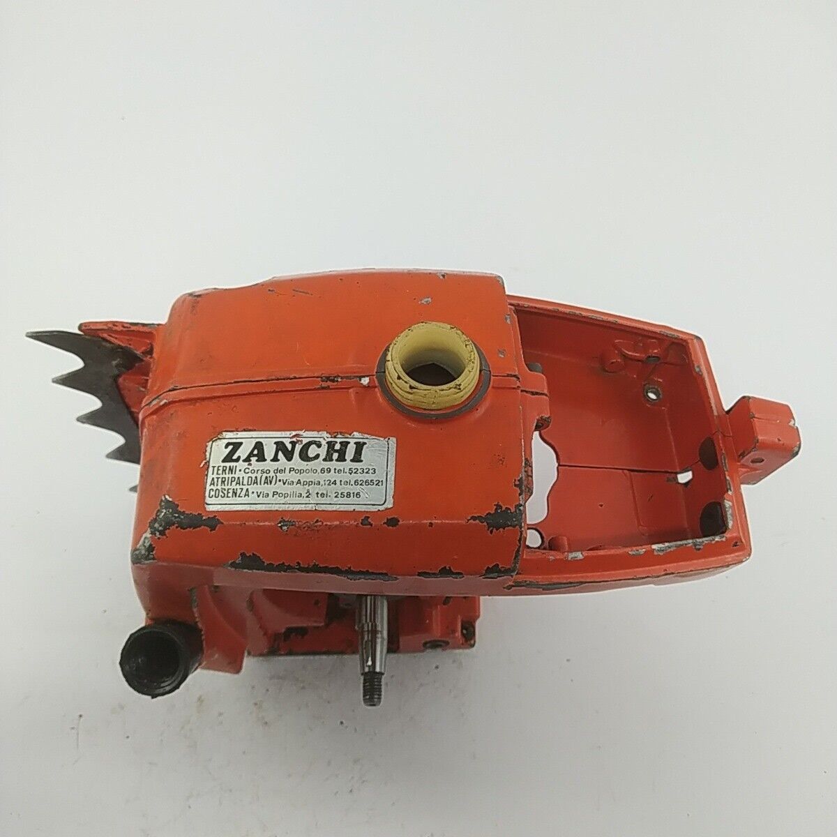 Ricambi TELAIO BASAMENTO ALBERO MOTORE usati per motosega CASTOR C70 ALPINA A70 