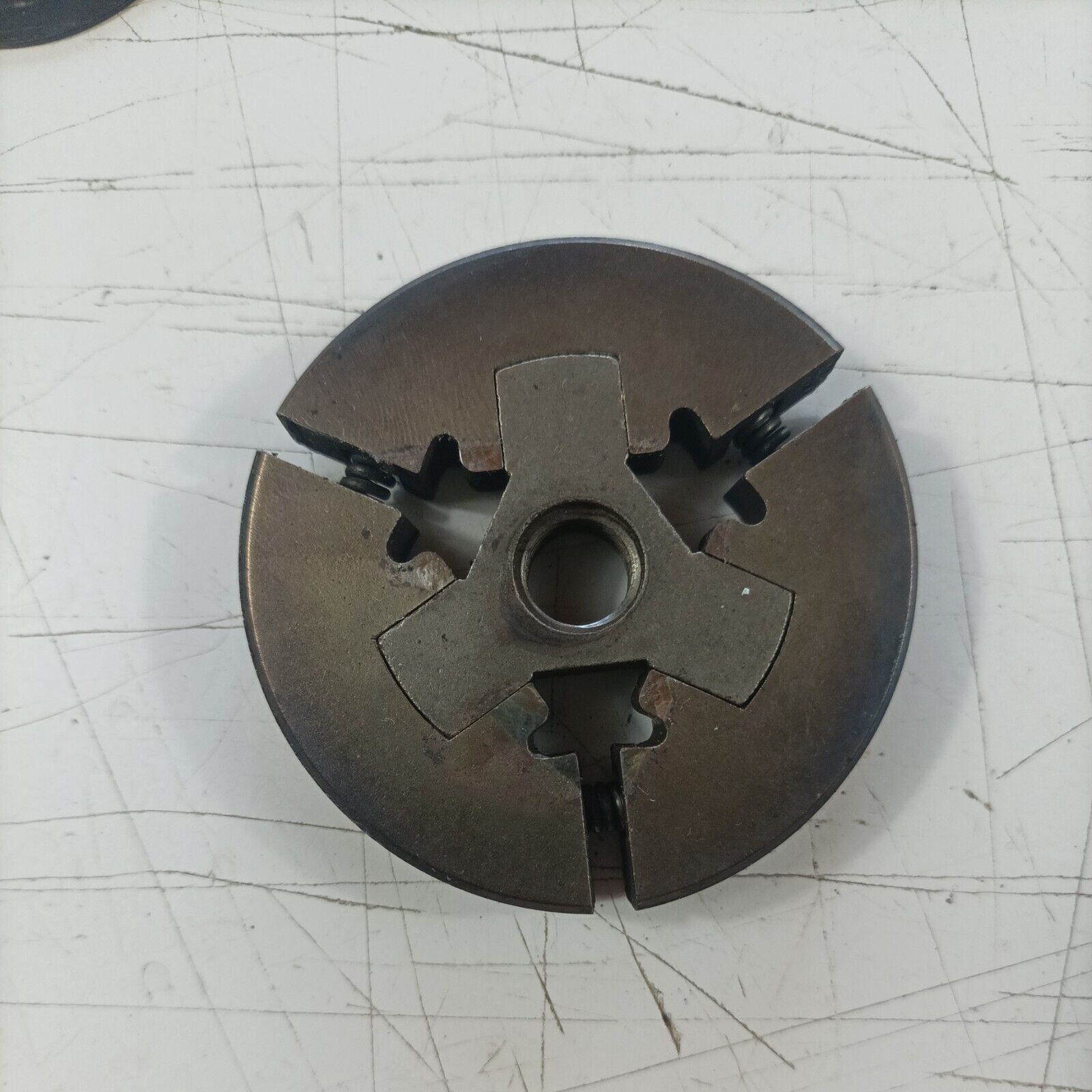 MOTOSEGA OLEOMAC OM 251 FRIZIONE E CAMPANA tamburo COMPLETA ricambi usati