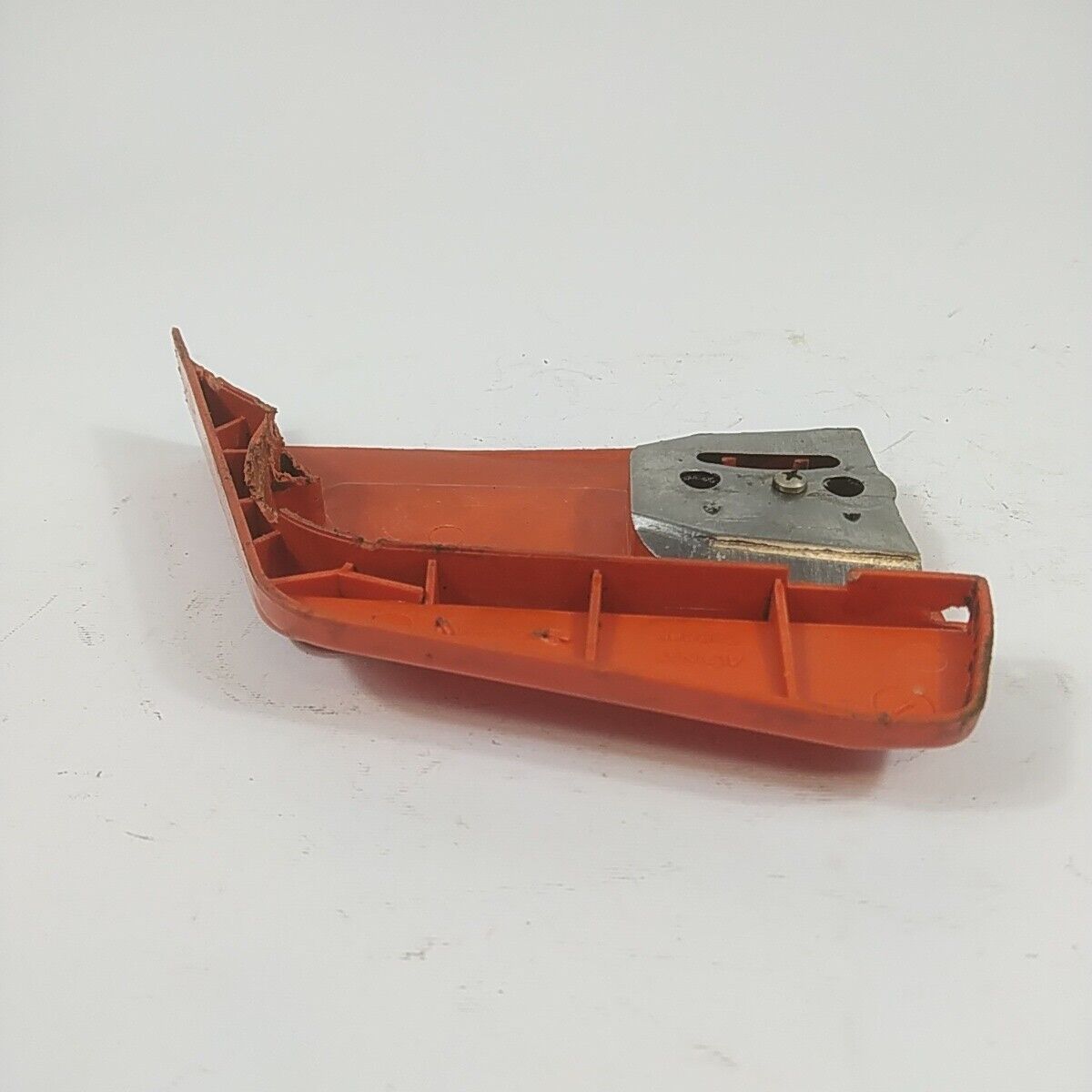 Ricambio per motosega CASTOR ALPINA 450 COPERCHIO copri FRIZIONE catena usato