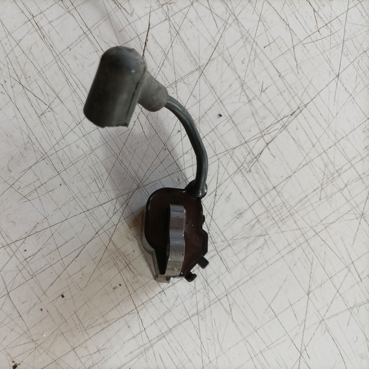 BOBINA ELETTRONICA ACCENSIONE PER MOTOSEGA STIHL 018/MS 170 180 017 usato