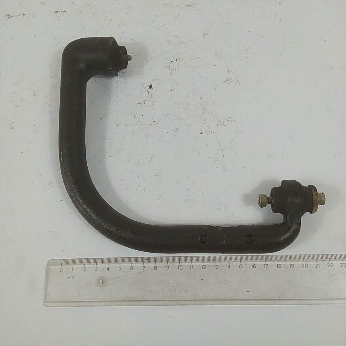 Ricambi MANIGLIA IMPUGNATURA SUPERIORE per motosega ALPINA CASTOR 41 usati