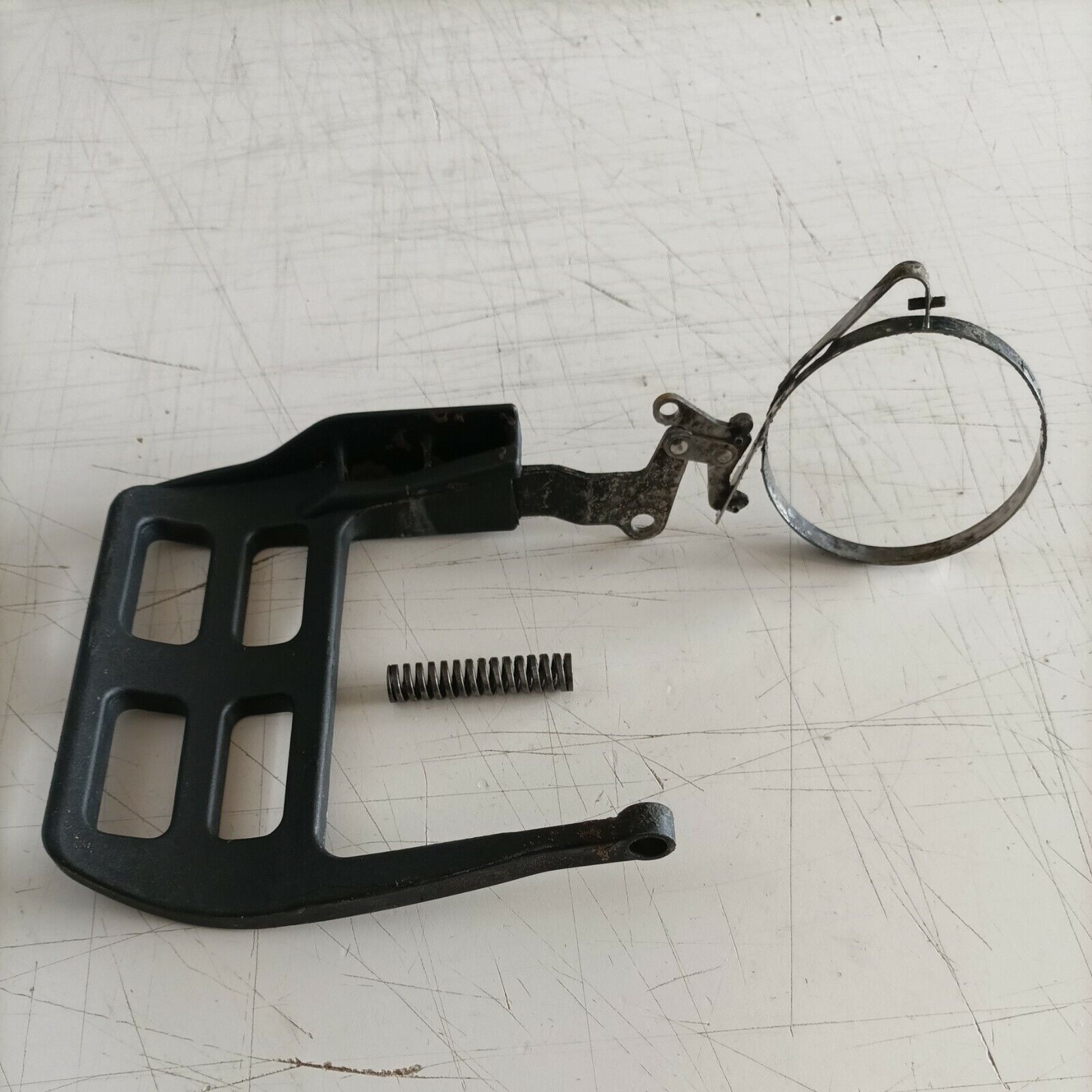 PROTEZIONE BLOCCO CATENA COMPLETO ORIGINALE PER MOTOSEGA ALPINA  PROF 700