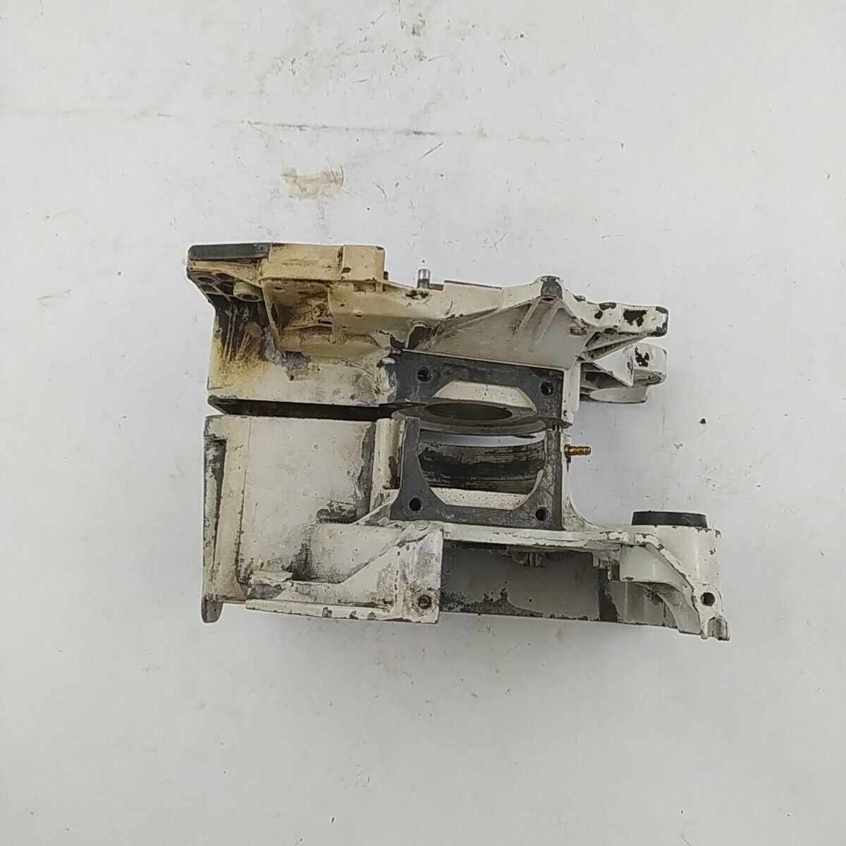 ricambio CARTER BASAMENTO cilindro Telaio usato per motosega STIHL 038 AV Super