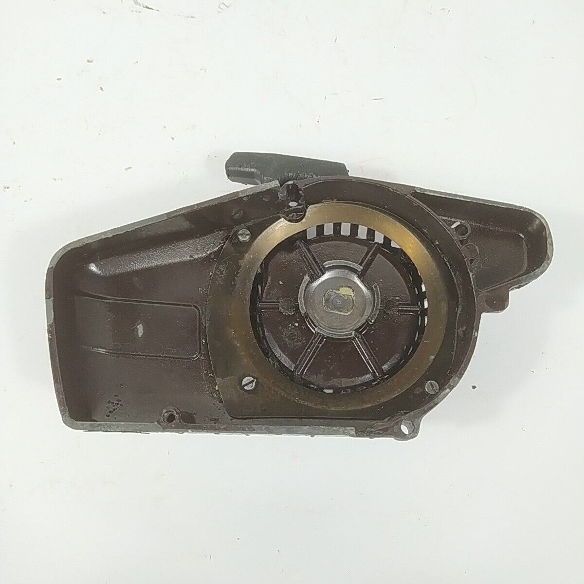 COPERCHIO AVVIAMENTO TRASCINATORE COMPLETO PER MOTOSEGA CASTOR ALPINA 55 60 70