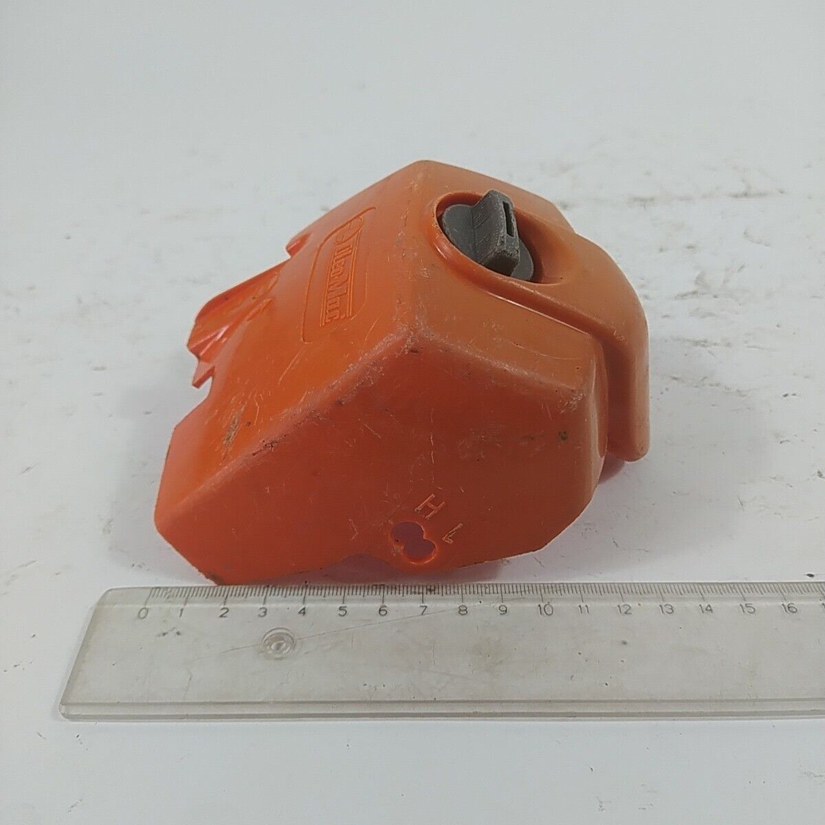 COPERCHIO FILTRO ARIA carburatore per motosega OLEO MAC GS 440 ricambi usati