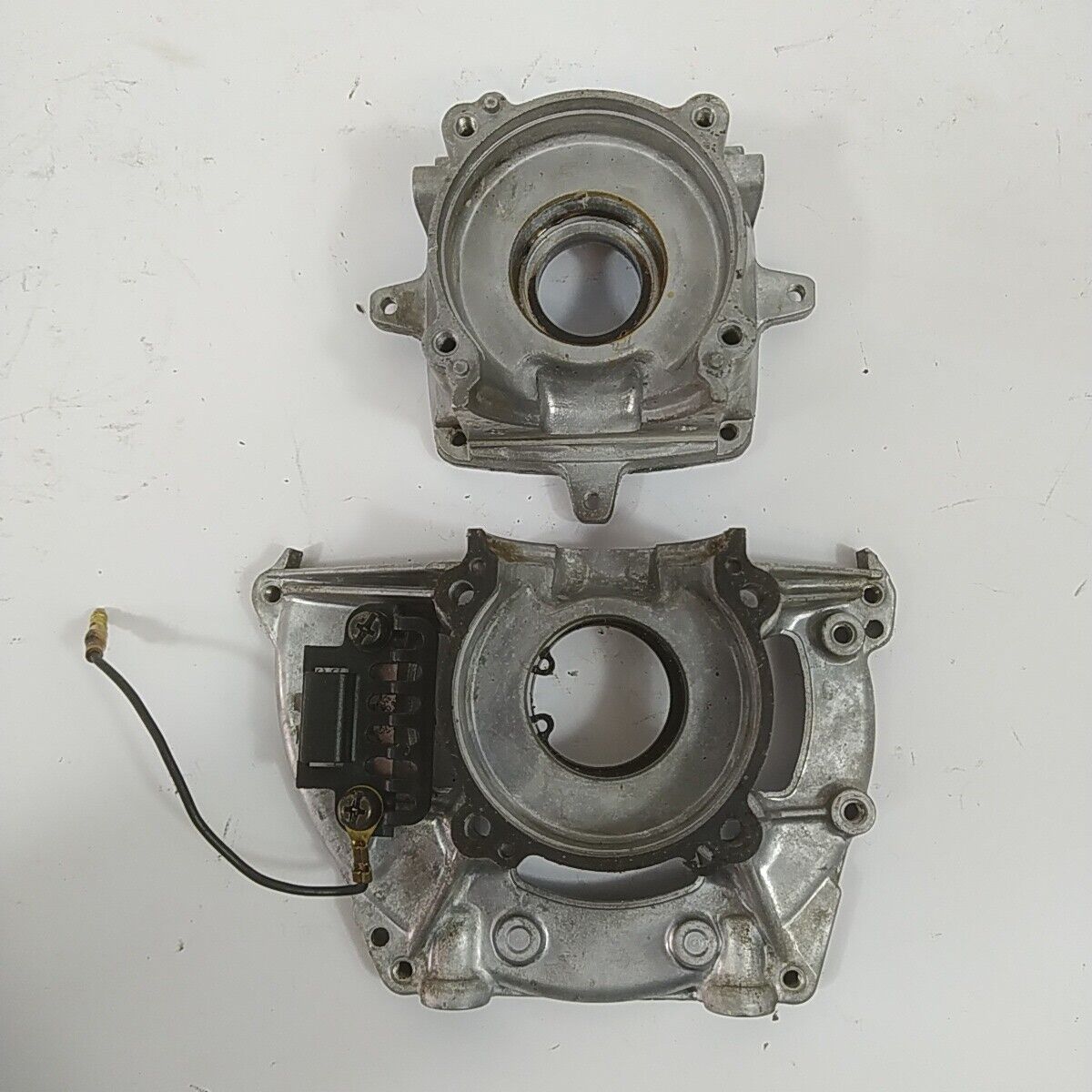 Ricambio CARTER BASAMENTO CILINDRO usato per decespugliatore Komatsu ZENOAH G4K