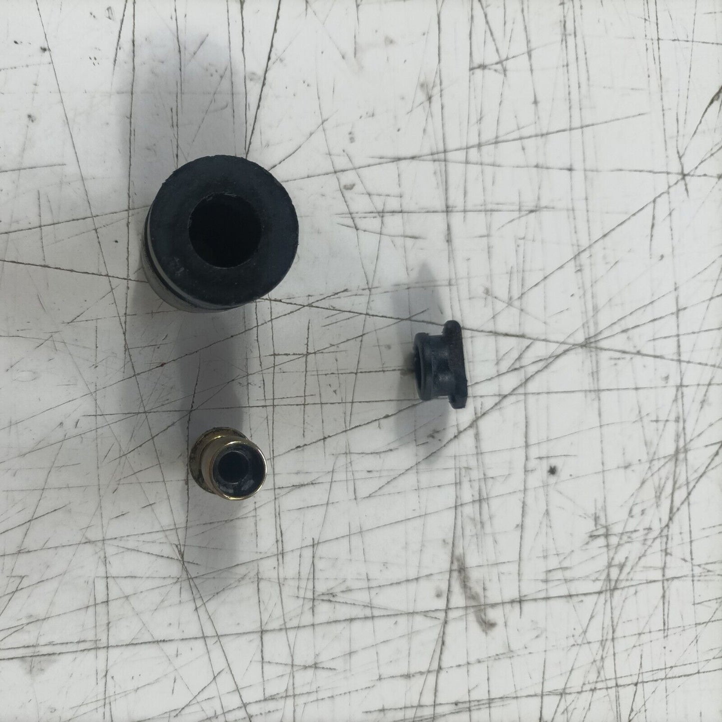 MOTOSEGA ALPINA P-400 SUPPORTO ANTIVIBRANTE AMMORTIZZATORE ANTIVIBRAZIONE