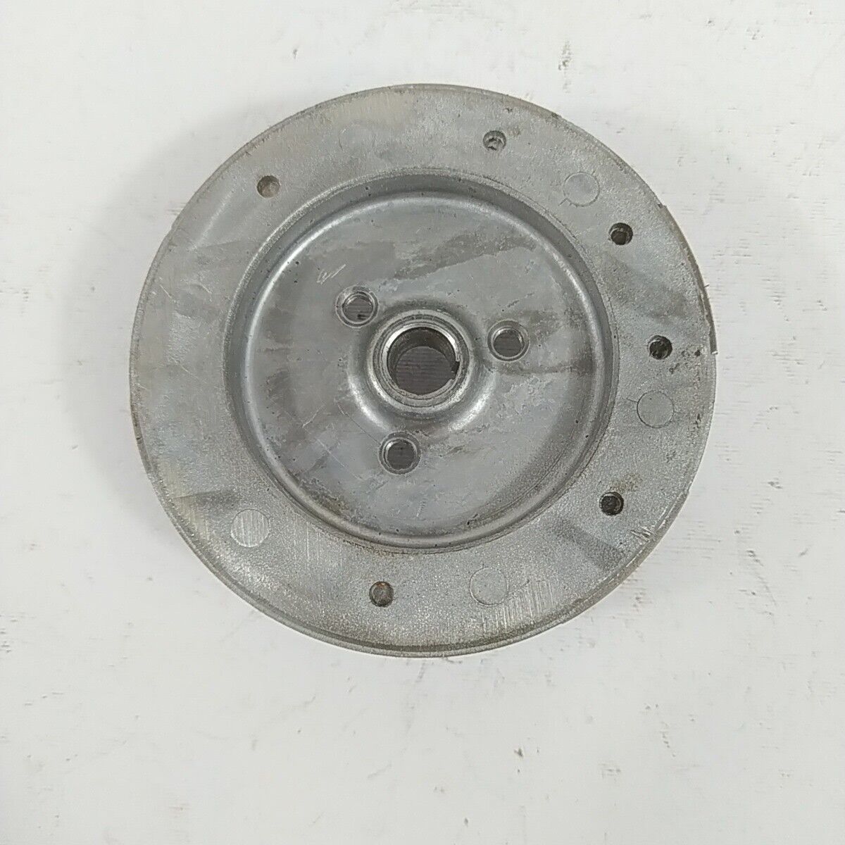 Ricambio DECESPUGLIATORE kawasaki kt 17 VOLANO DI AVVIAMENTO MR3702 4193  usato