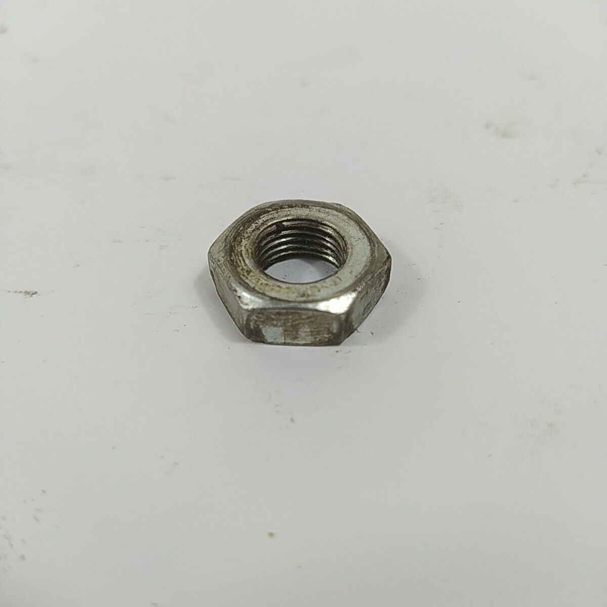 Ricambio DADO VOLANO ALBERO MOTORE per decespugliatore McCulloch 3800 usato