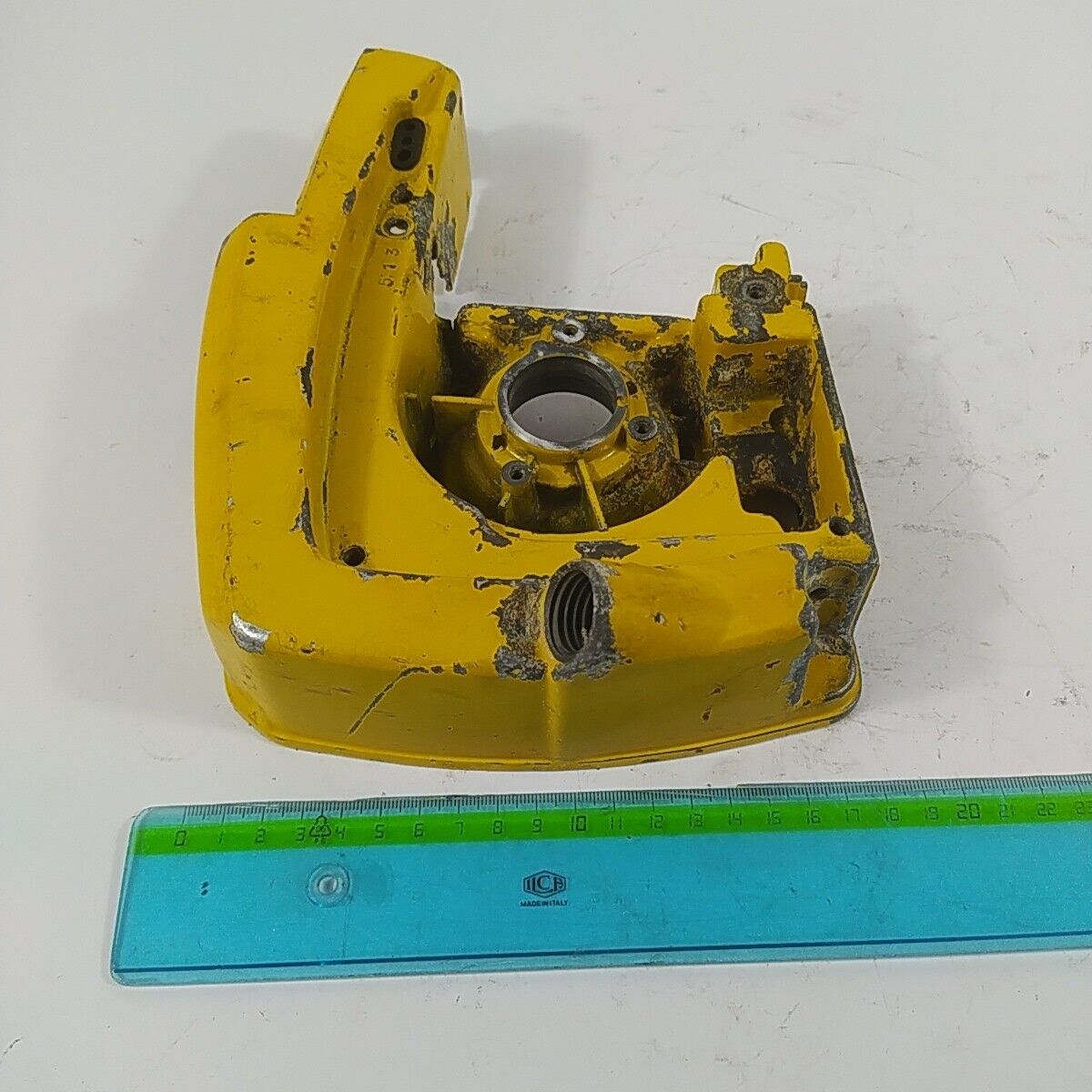 ricambio CARTER BASAMENTO MOTORE lato volano Per motosega ALPINA PROF 70 usati