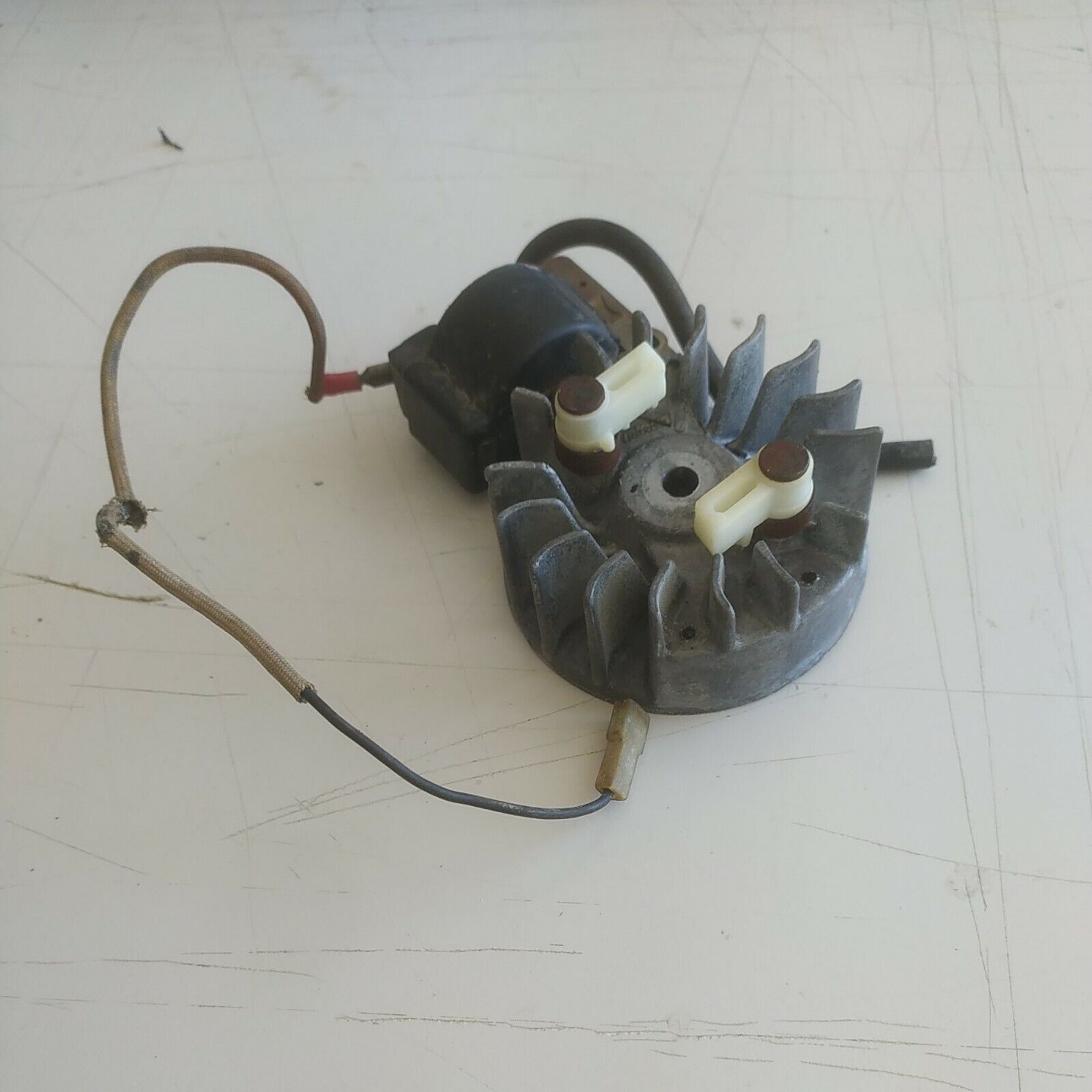 BOBINA E VOLANO avviamento DECESPUGLIATORE EFCO JET 300 ricambi usati