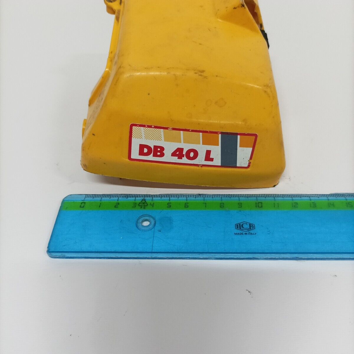 Ricambio COPERCHIO COPRI MOTORE usato decespugliatore EMAK DYNAMAC DB 40 L