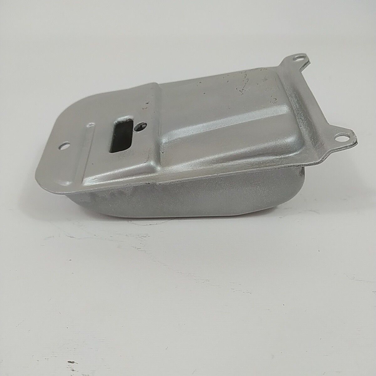 Ricambi usati per decespugliatore MCCULLOCH BP 38 MARMITTA TERMINALE DI SCARICO