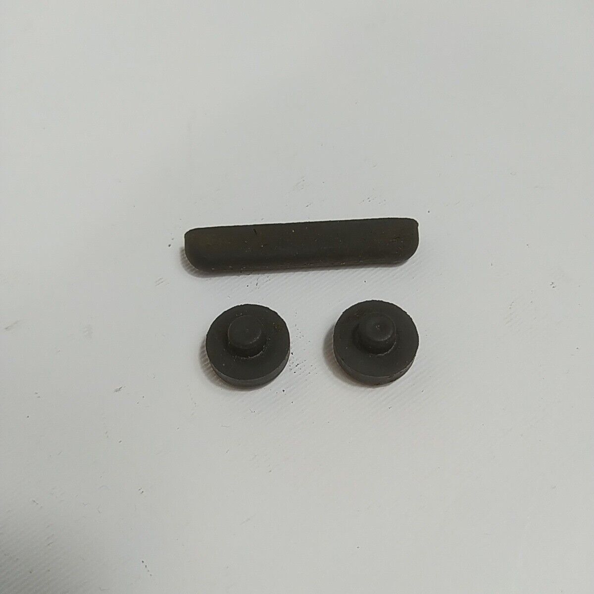 Ricambio STAFFA GOMMINI SERBATOIO usato per decespugliatore MITSUBISHI TL 52