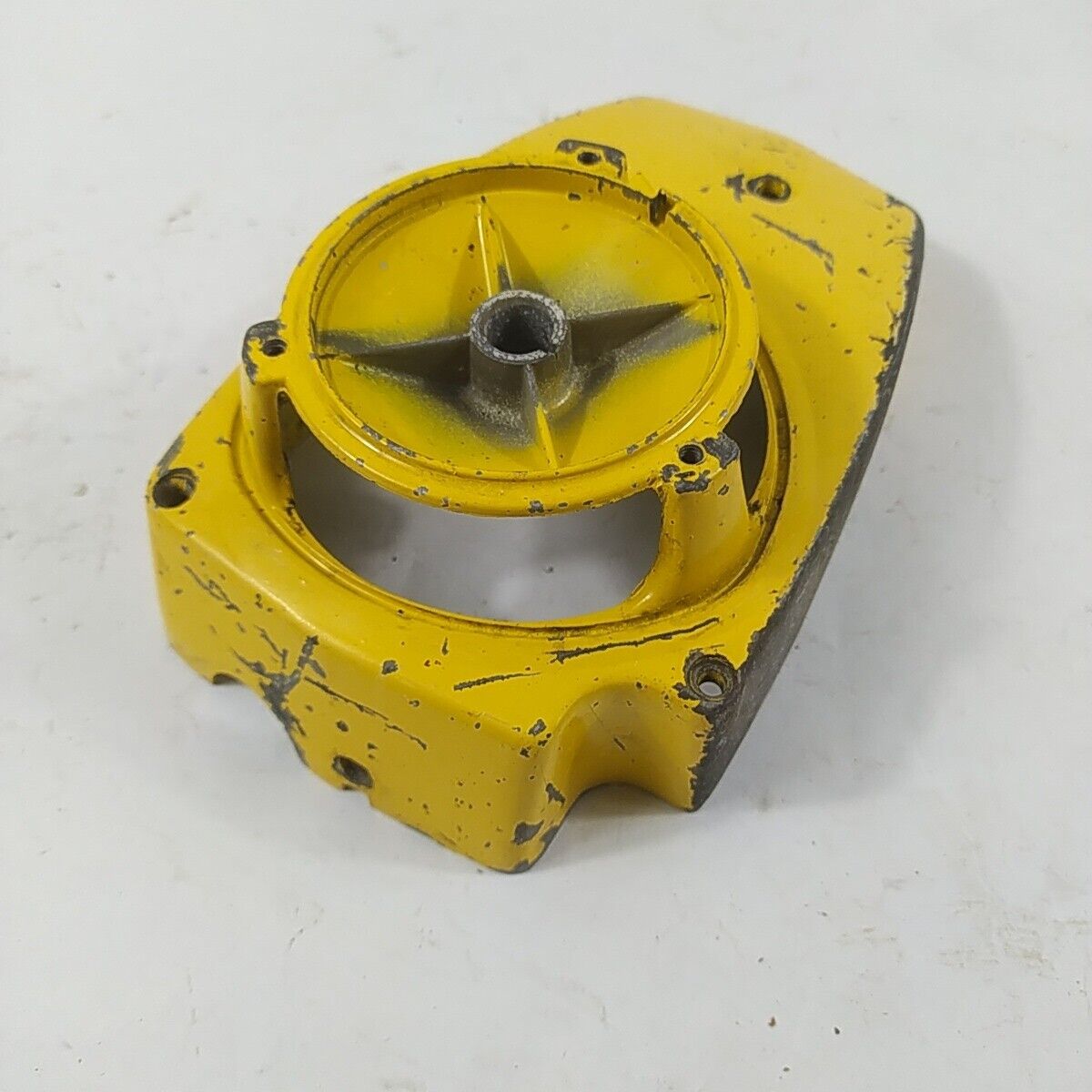 Ricambi COPERCHIO COPRI AVVIAMENTO PER MOTOSEGA MCCULLOCH PRO MAC 555 usati