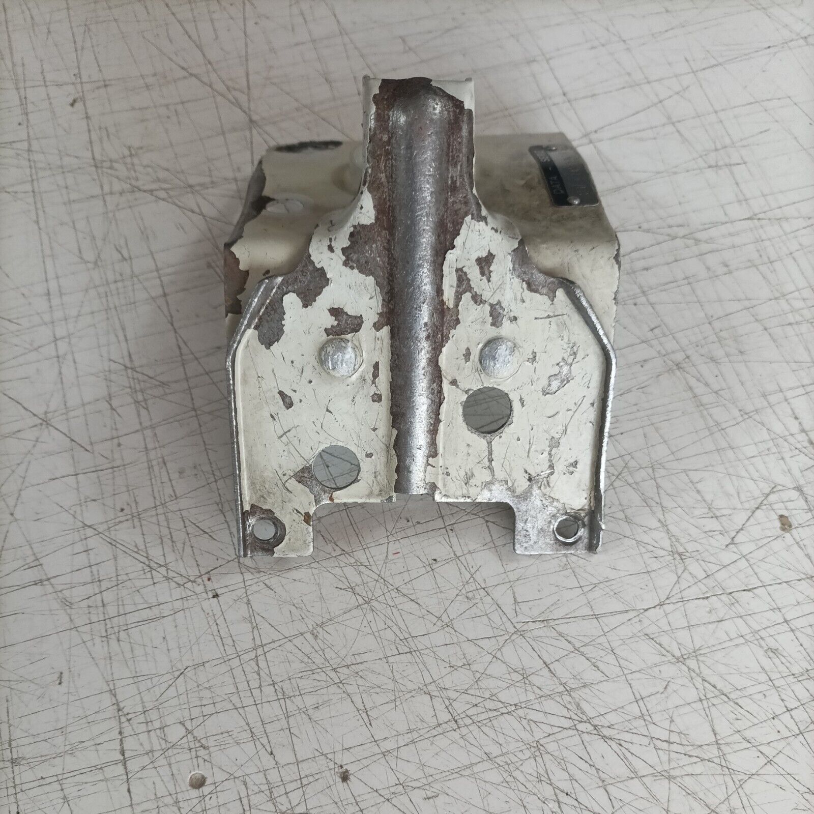 MOTOSEGA CASTOR C70 ALPINA A70 TELAIETTO COPERTURA CILINDRO SUPPORTO MANIGLIA