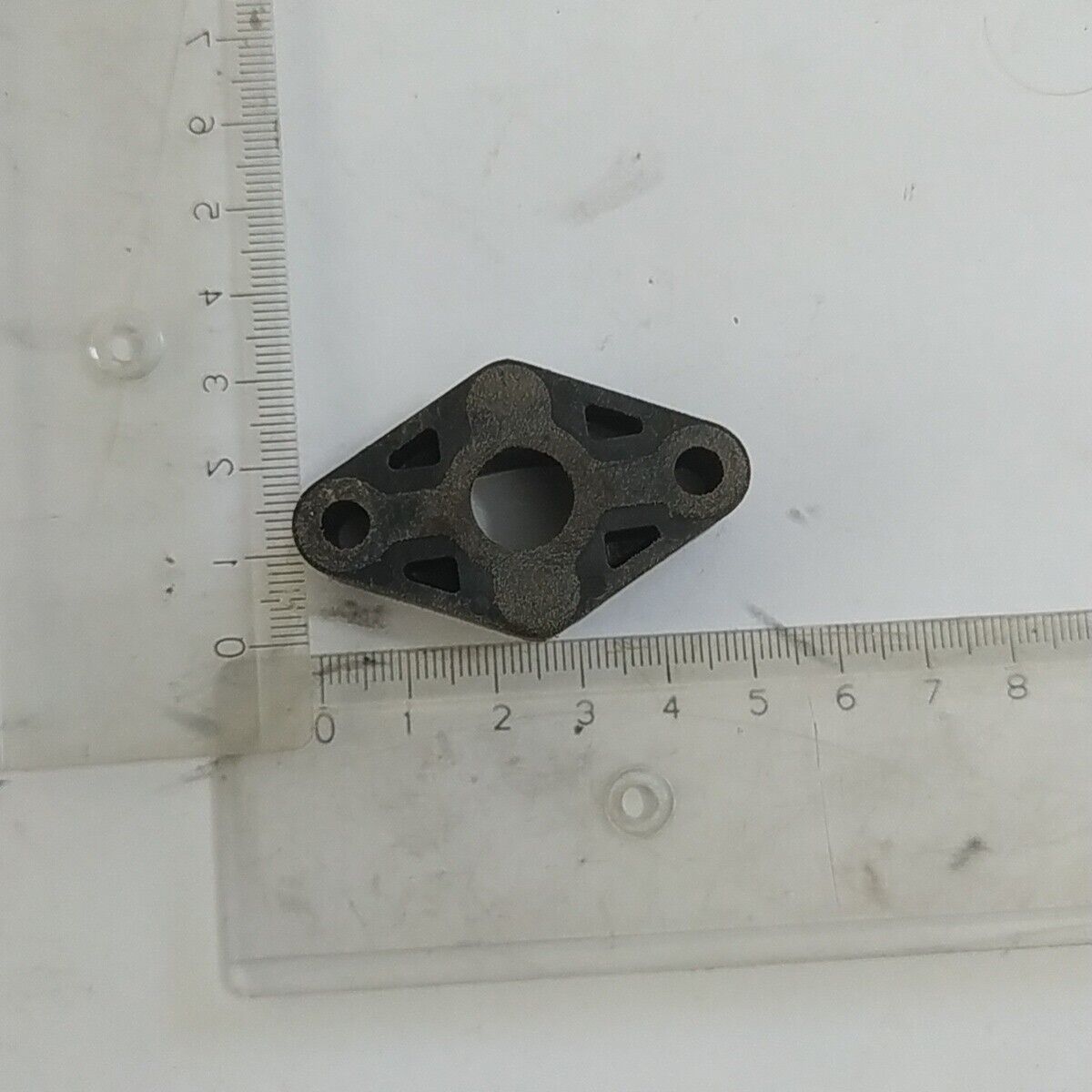 Ricambio COLLETTORE CARBURATORE usato per decespugliatore Komatsu ZENOAH G4K