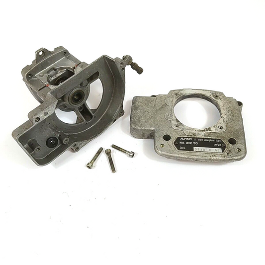 Ricambio per DECESPUGLIATORE ALPINA VIP 30 CARTER BASAMENTO MOTORE usato 